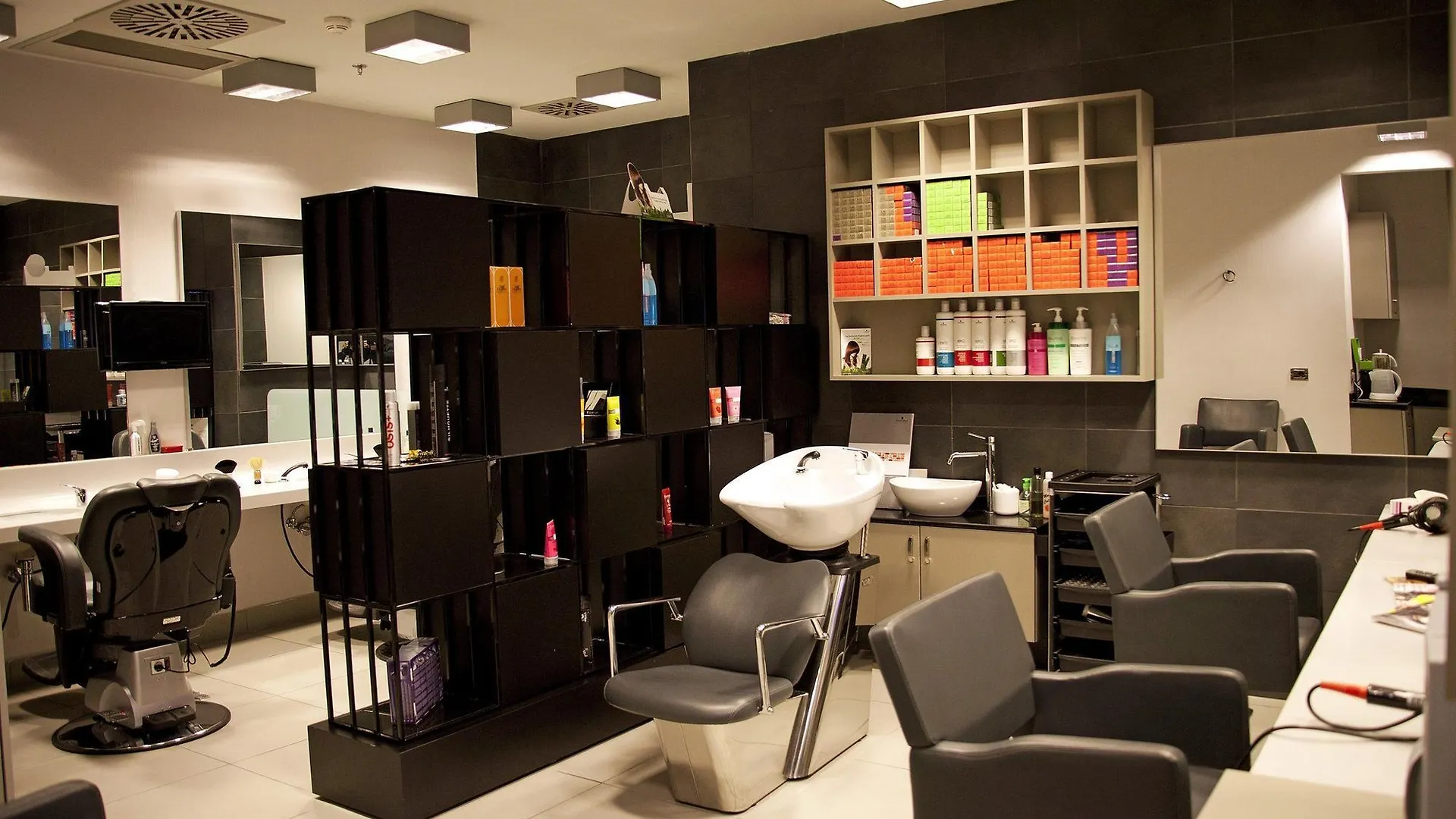 Point Hotel Barbaros Istanbul 5*,