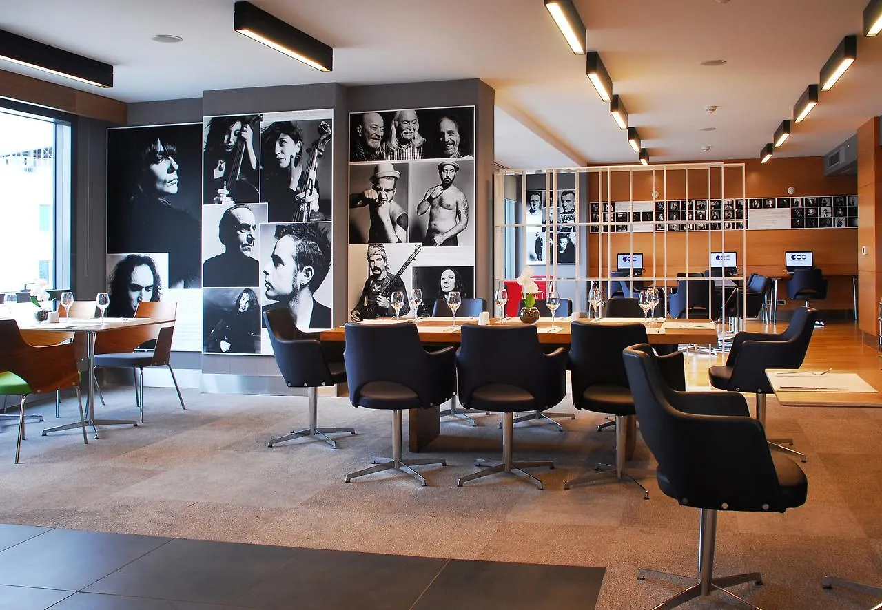 Point Hotel Barbaros Istanbul 5*,