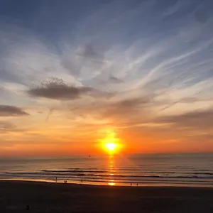 Luxe App - Zeedijk Mariakerke - Prachtig Zeezicht Ostende