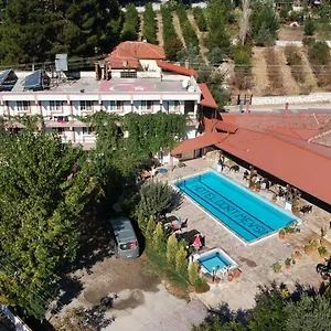 Otel Dort Mevsim